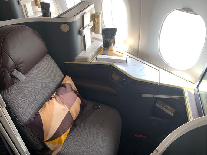 A350 Business Class Seat A350 Business Class Seat