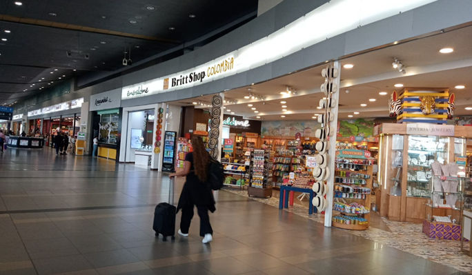 Der moderne Flughafen El Dorado in Bogotá verbindet viele Avianca-Routen