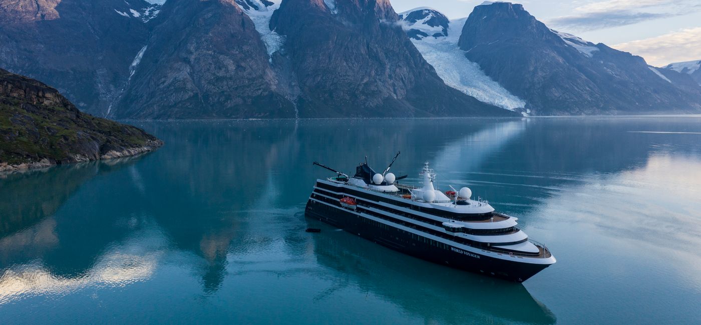 Image: World Voyager au Groenland (Source: Atlas Ocean Voyages)