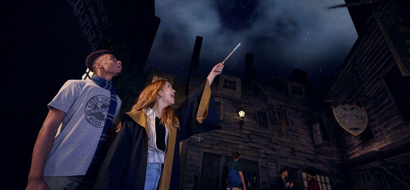 Image: Enhanced Wand Magic in The Wizarding World of Harry Potter at Universal Orlando Resort (Photo Credit: Universal Orlando Resort)