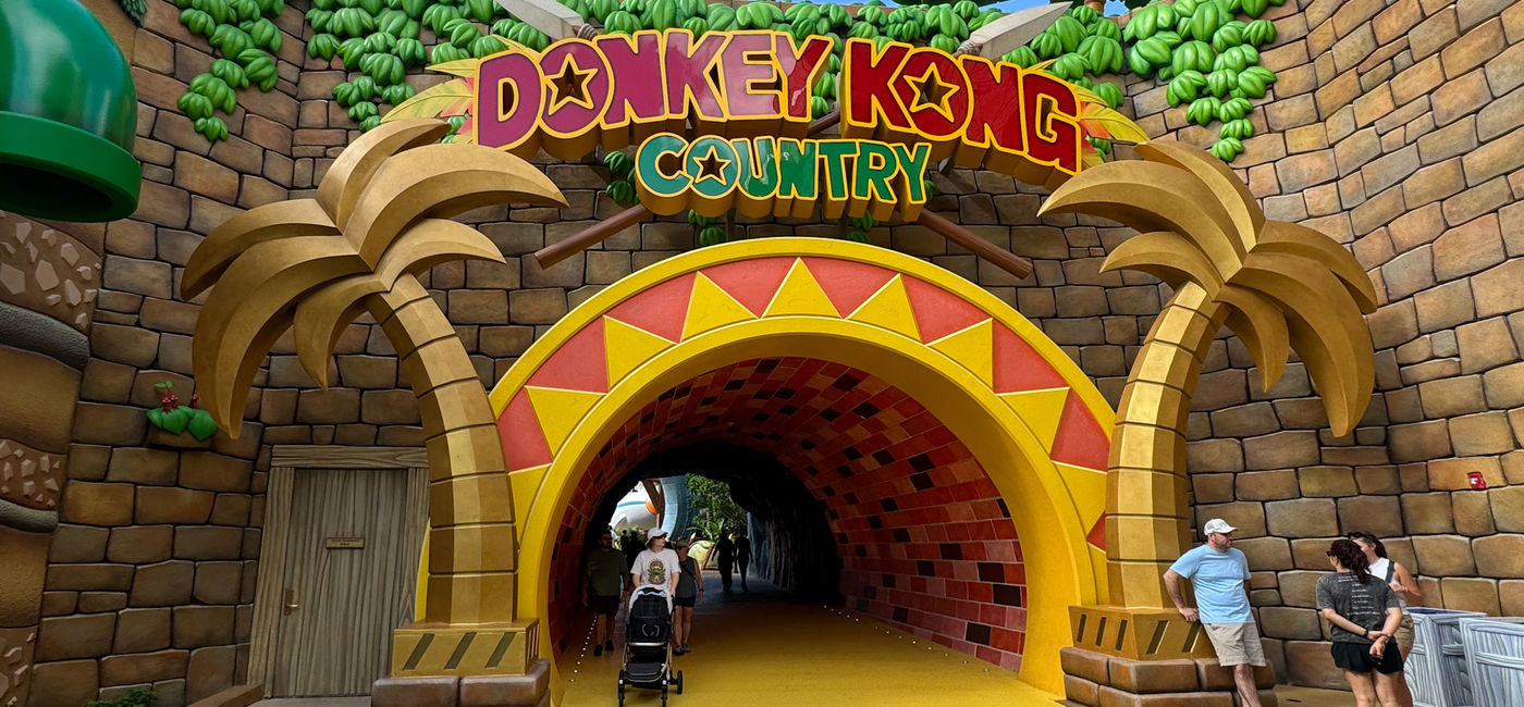Image: Donkey Kong Country at Super Nintendo World. (Photo Credit: Brooke McDonald)