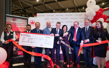 Air Canada celebrates resumption of Ottawa-London Heathrow.