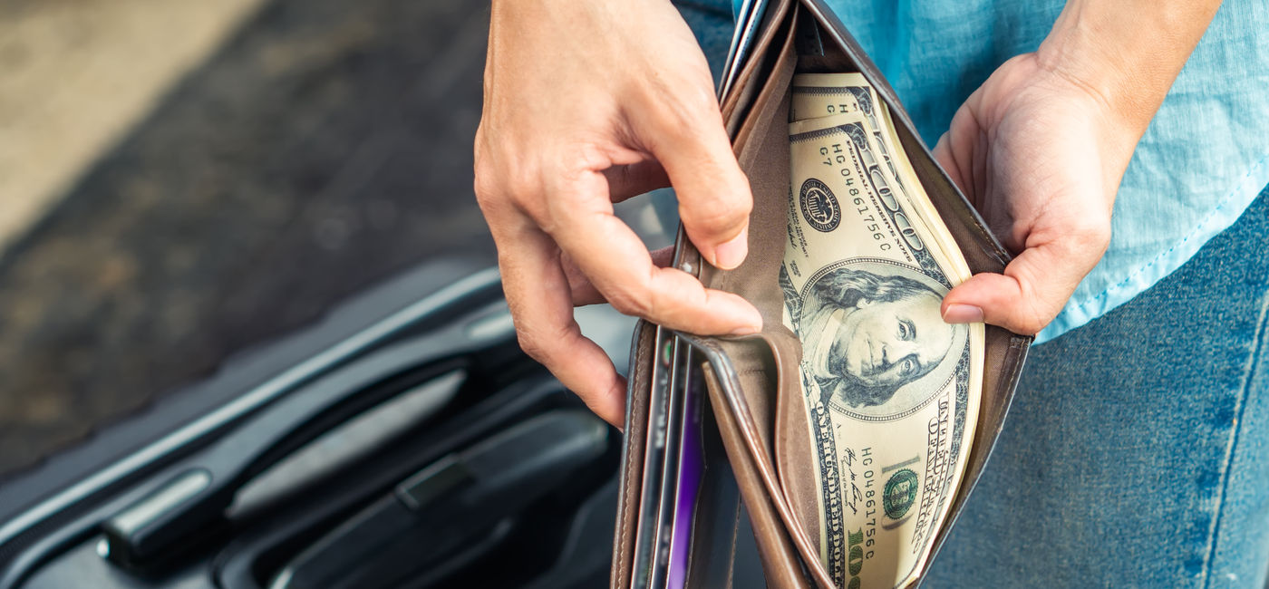 Image: 42 % voyageurs quebecois aimeraient avoir accès à davantage d’options haut de gamme lorsqu’ils voyagent (Source: Adobe Stock/Chan2545)
