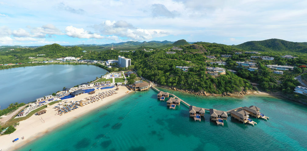 Save up to 25% + Exclusive Perks at Royalton Hotels & Resorts