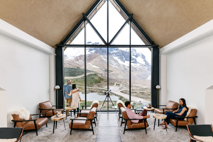 Glacier View Lodge, Columbia Icefields, Alberta Glacier View Lodge, Columbia Icefields, Alberta
