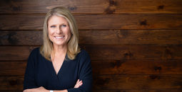 Lisa Lutoff-Perlo
