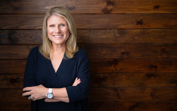 Lisa Lutoff-Perlo