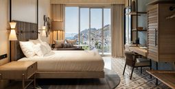 Four Points by Sheraton São Vicente Resort Deluxe King Room