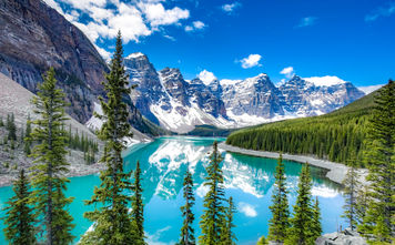 Moraine lake in Banff National Park