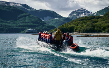 HX Expeditions, zodiac, expedition cruise, katmai national park, alaska