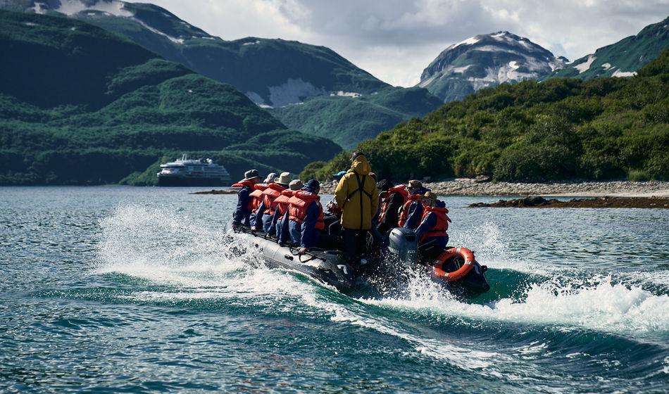 HX Expeditions, zodiac, expedition cruise, katmai national park, alaska