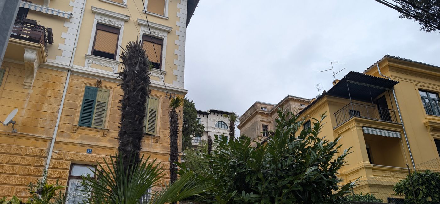 Image: Les collines d’Opatija sont couvertes de villas (Photo Credit: Bert Archer)