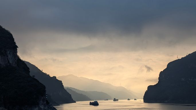 Xiling Gorge, morning
