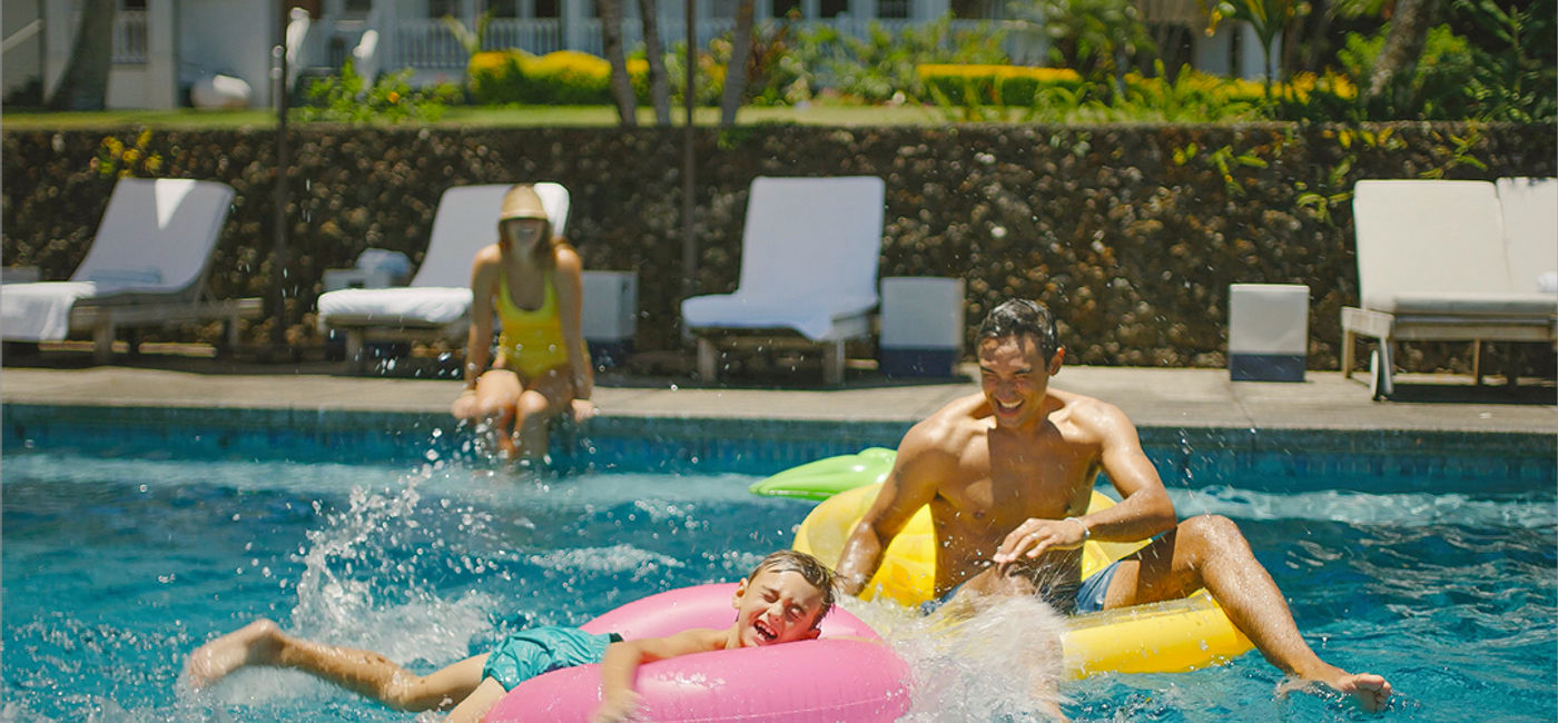 Image: How Does a Vacation Sound? (Photo Credit: Air Canada Vacations)