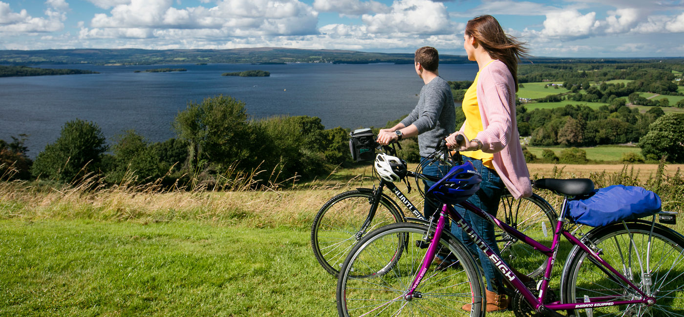 Image: Two travelers visit Killarney National Park. (photo via TTC Tour Brands) (Photo Credit: (photo via TTC Tour Brands))