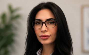 Nasim Ghannadin, Vice President Sales & Marketing North America, VIVA Cruises
