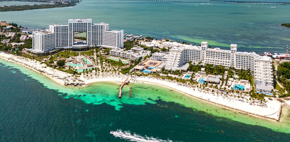 Riu Palace Peninsula & Riu Caribe