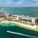 Riu Palace Peninsula & Riu Caribe