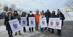 Striking Gate Gourmet workers at YOW