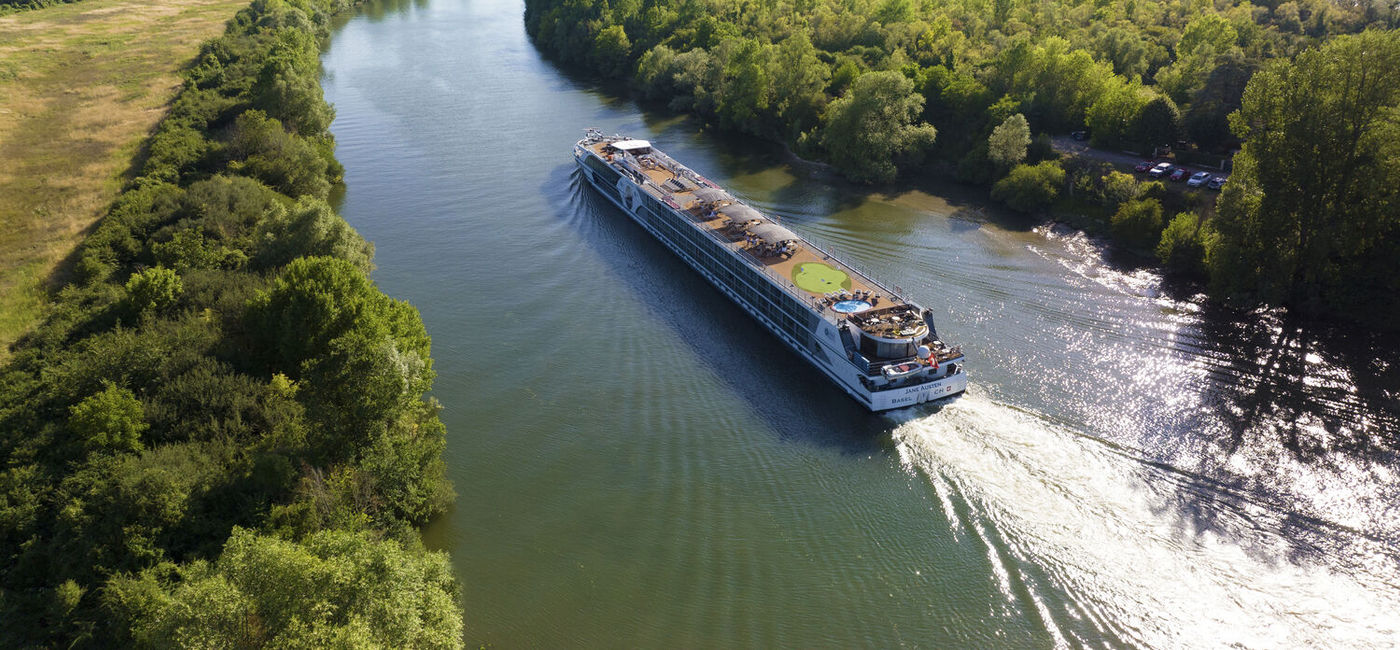 Image: One of Riviera Travel's river cruise ships (Photo Credit: Riviera Travel)