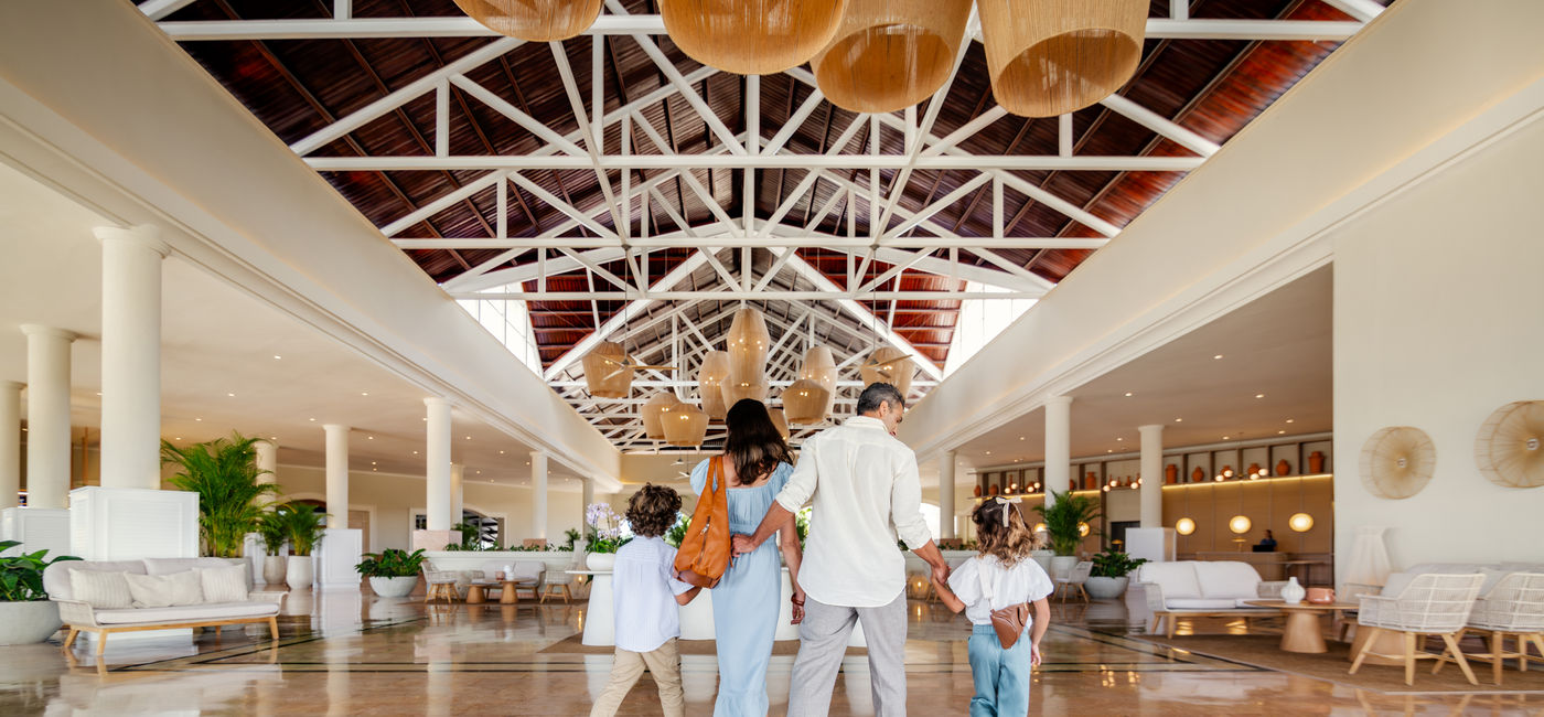 Image: A family arrives at the Wyndham Alltra Punta Cana (Photo Credit: Aimbridge Hospitality)