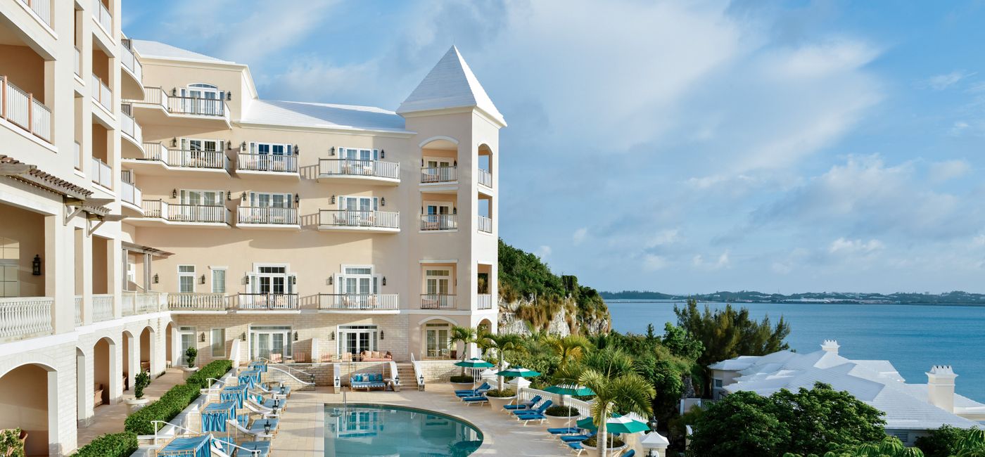 Image: Rosewood Bermuda offers views of the Atlantic Ocean, Castle Harbour and Harrington Sound. (Photo courtesy of Gencom)