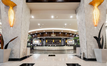 Lobby at the Riu Plaza Panama Hotel
