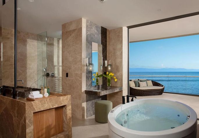 Secrets Preferred Oceanfront Suites