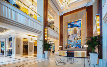 Lobby, The Higgins Hotel & Conference Center.