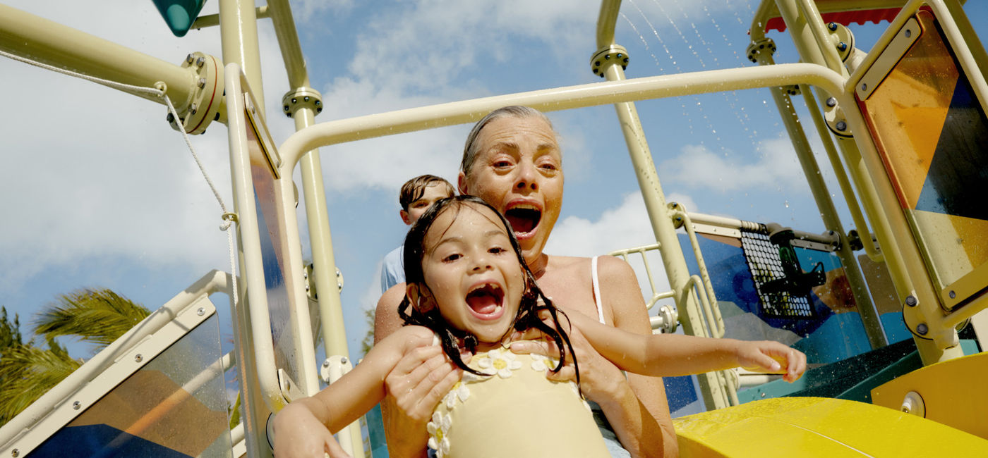 Image: Norwegian Cruise Line family fun (Photo Credit: Norwegian Cruise Line)