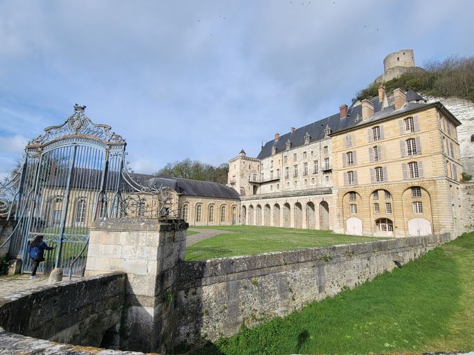 The Chateau of La Roche-Guyon and its 12th-century tower. Lacey pfalz, french chateau, seine river cruise, la roche-guyon, french town, small french town, french countryside