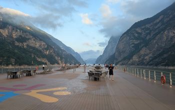 Century Cruises Third Gorge deck