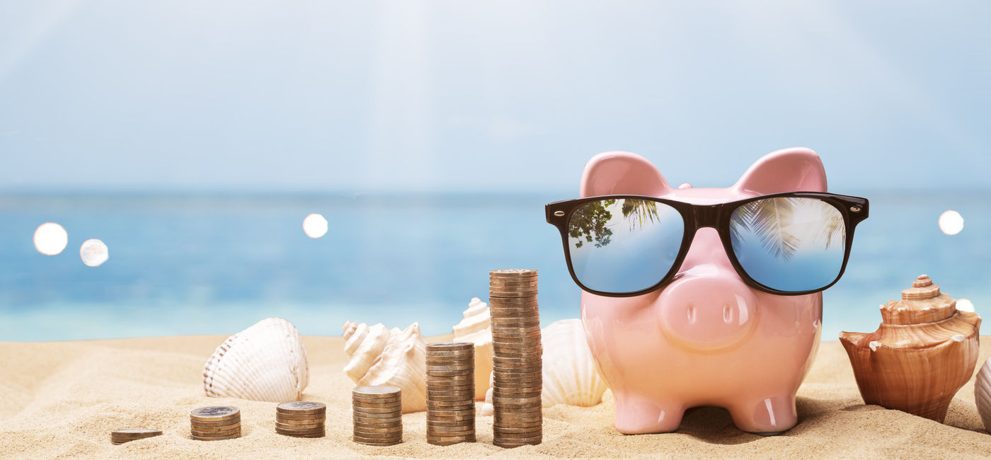 Image: Making money (Photo Credit: Commtrak/Adobe Stock)