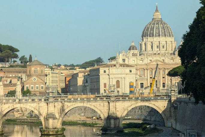 Rome St Peter's river view Rome St Peter's river view