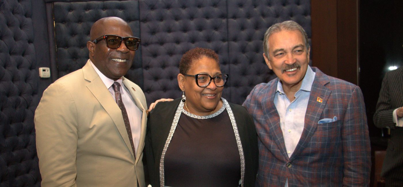 Image: Dean Fenton, Brenda O’Neale and the Honorable Charles Fernandez. (left to right). (Photo Credit: Antigua and Barbuda Tourism Authority)