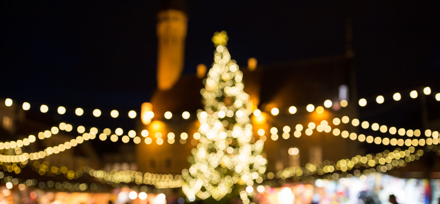 Image: Christmas market. (Photo Credit: Syda Productions / Adobe Stock)