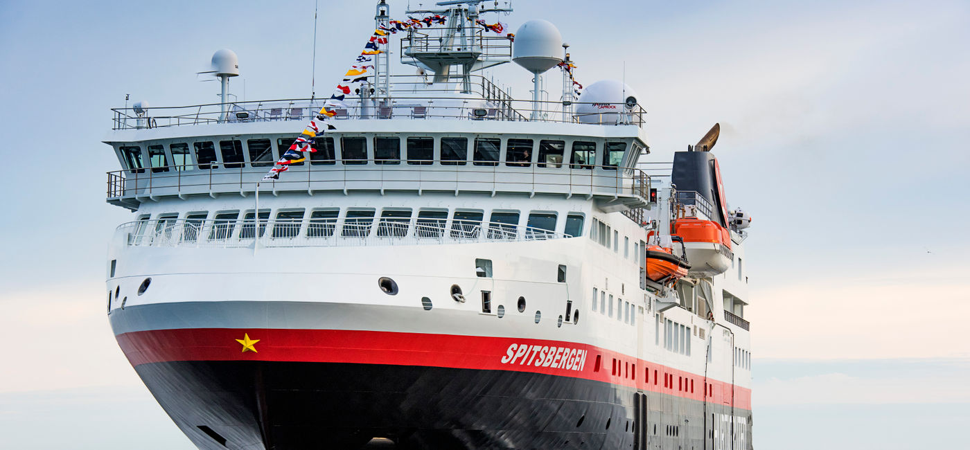 Image: MS Spitsbergen. (photo via Hurtigruten Expeditions Media)