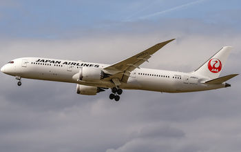 Japan Airlines Boeing 787-9 Dreamliner