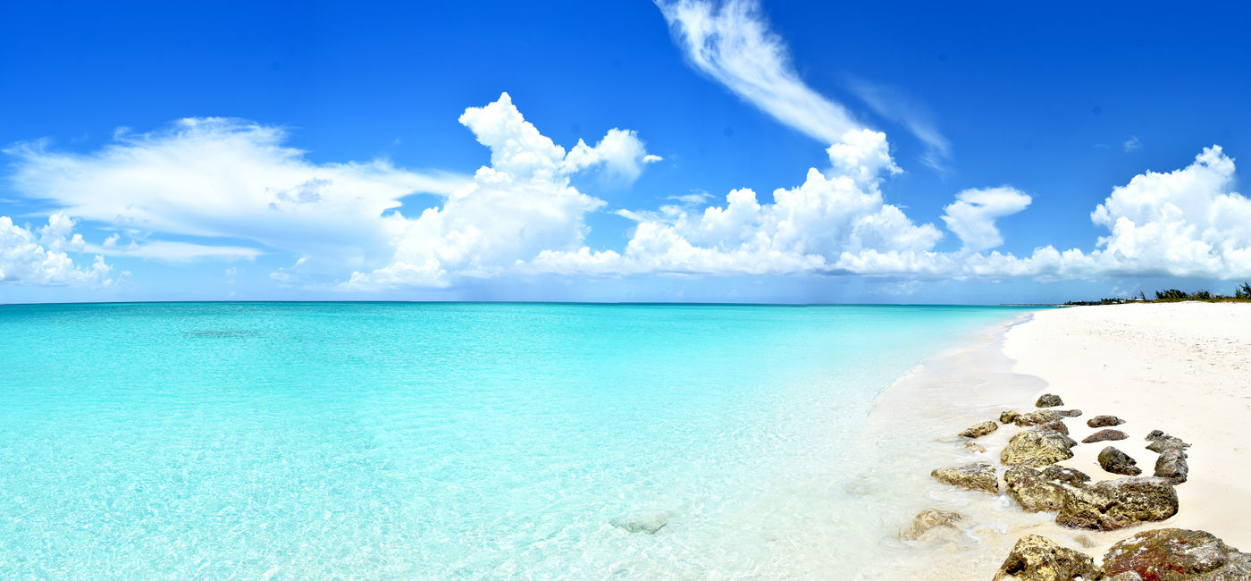 Image: Turks & Ca?cos, Grace Bay (Photo Credit: Courtesy AdobeStock)