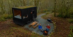 postcard cabins, marriott, skagit valley accommodations