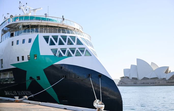 Aurora Expeditions Unveils Incentive to Win a Cruise Aboard Douglas Mawson Aurora Expeditions Unveils Incentive to Win a Cruise Aboard Douglas Mawson