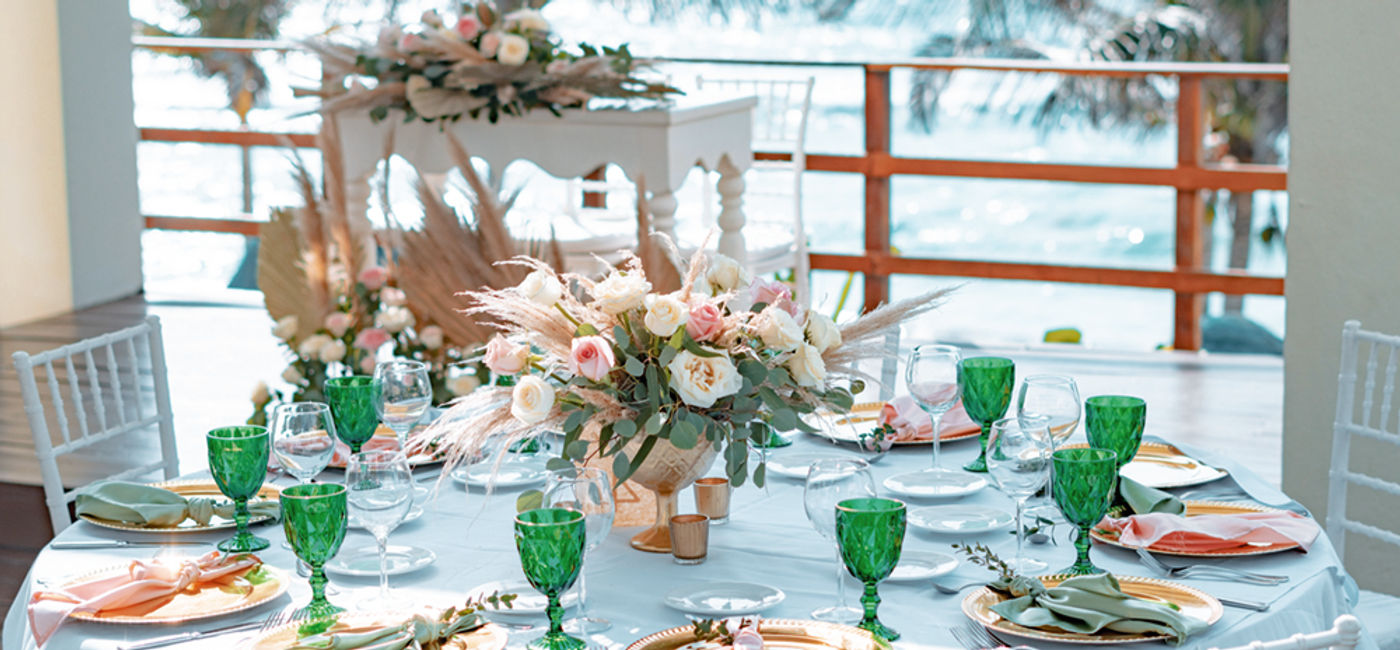 Image: Weddings at Oasis Hotels & Resorts (Photo Credit: Oasis Hotels & Resorts)