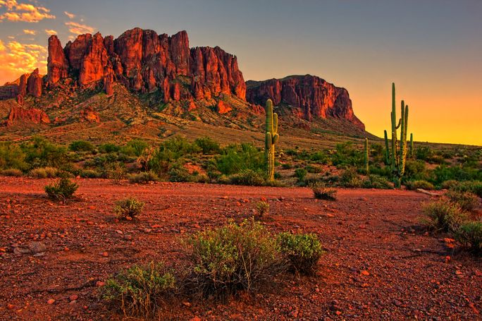 Desert sunset with mountain near Phoenix, Arizona