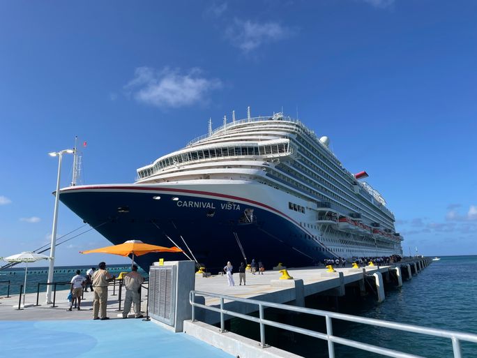 Carnival Vista at Celebration Key Carnival Vista at Celebration Key