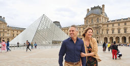 Paris Excursion Couple Summer