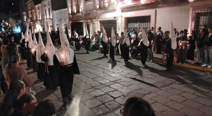 During Easter, visitors witness the Procession of Silence along the streets of the City of Zacatecas. During Easter, visitors witness the Procession of Silence along the streets of the City of Zacatecas.