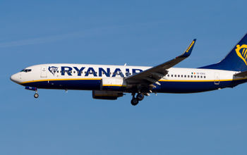 Ryanair Boeing 737-800.