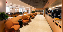 Air Canada cafe at YUL