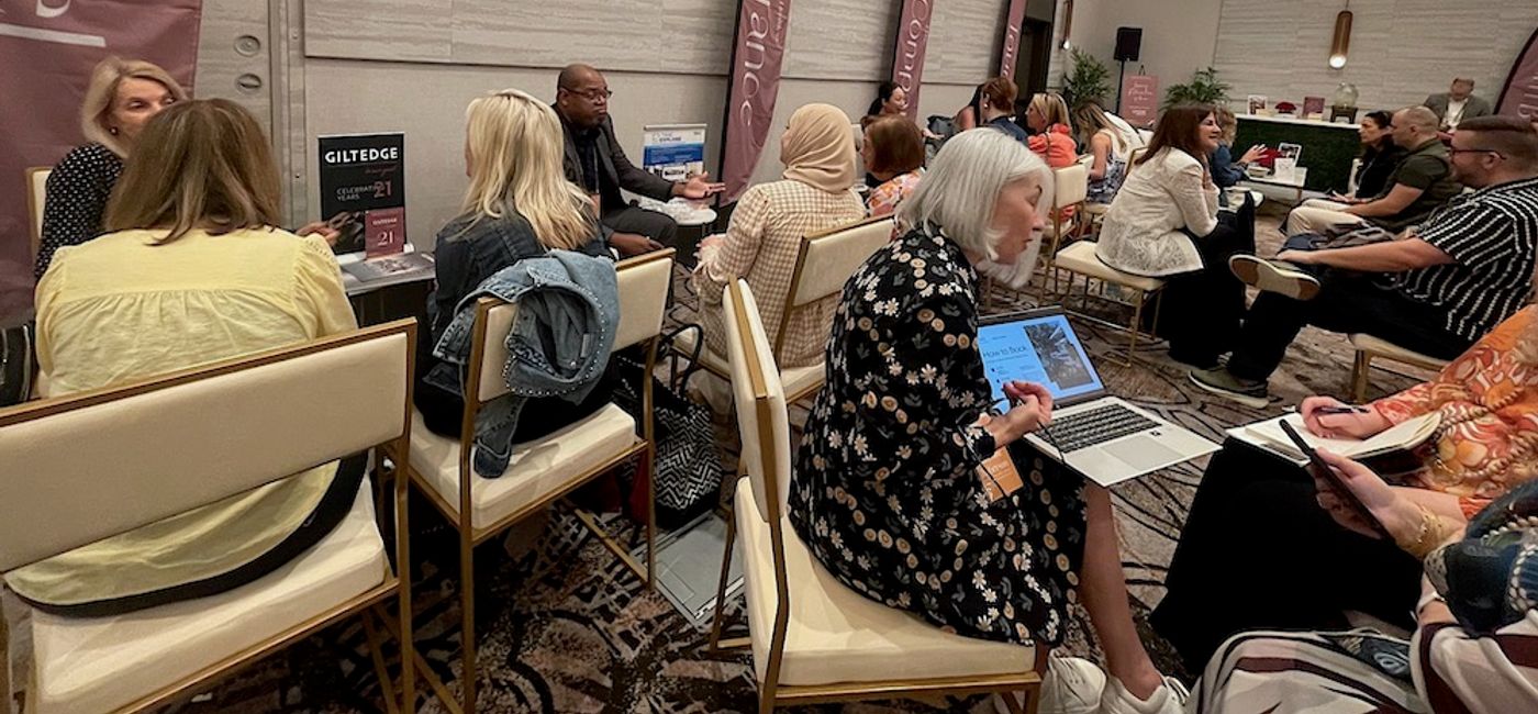 Image: Networking session at the Travel Edge Network event. (Photo Credit: Lark Gould)