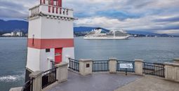 Seabourn Encore in Vancouver